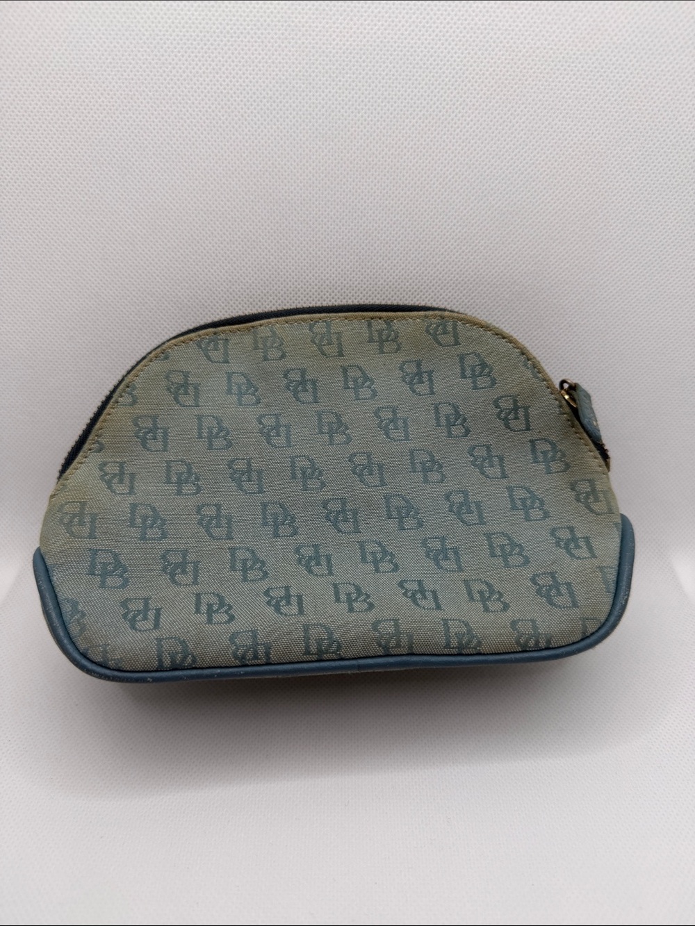 Vintage Dooney & Bourke Blue Monogram leather trim a Handbag